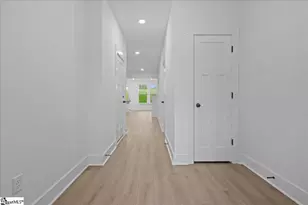 411 W Parima Ct, Spartanburg, SC 29301 - Photo 4