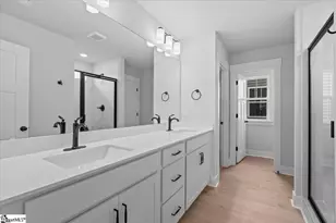 465 Amaryllis Ln, Woodruff, SC 29388 - Photo 18