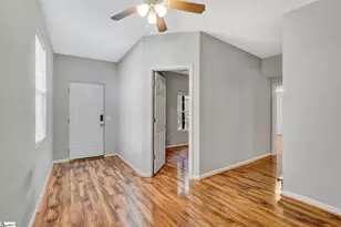 298 N Orchard Dr, Taylors, SC 29687 - Photo 30