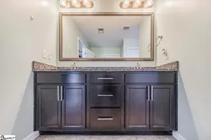 370 Slate Dr, Boiling Springs, SC 29316 - Photo 30