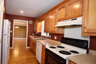 115 Willis Rd, Taylors, SC 29687 - Photo 6