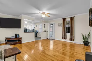 305 Clay St, Easley, SC 29642 - Photo 12