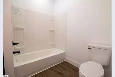 207 Brooks Avenue, Greenville, SC 29617 - Photo 16