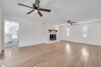 402 Shady Point, Inman, SC 29349 - Photo 8