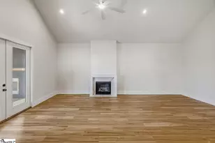 256 Beacon St, Greenville, SC 29605 - Photo 10