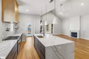 256 Beacon St, Greenville, SC 29605 - Photo 8