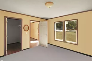 134 Walnut St, Calhoun Falls, SC 29628 - Photo 4