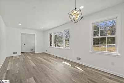 305 Weblin Street, Spartanburg, SC 29306 - Photo 2