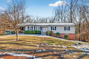 227 Eastbourne Rd, Greenville, SC 29611 - Photo 2