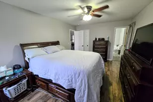 137 Hillside Cir, Easley, SC 29640 - Photo 16