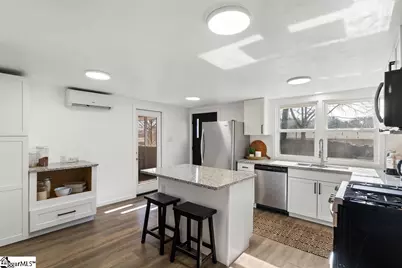 566 S Harper Extension, Laurens, SC 29360 - Photo 10