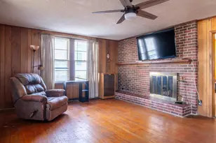 4 W Fleming St, Ware Shoals, SC 29692 - Photo 4