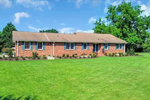 3 Coleman Park Cir, Travelers Rest, SC 29690 - Photo 2