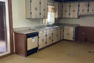 4 Oak St, Ware Shoals, SC 29692 - Photo 6