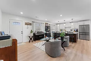 113 Woodvale Cir, Greer, SC 29651 - Photo 8