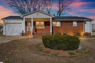 111 McDowell Drive, Boiling Springs, SC 29316 - Photo 2