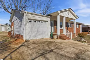 111 McDowell Dr, Boiling Springs, SC 29316 - Photo 4