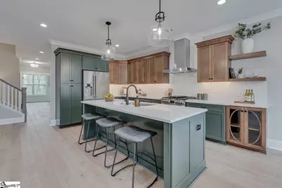 127 Terrace Circle, Simpsonville, SC 29681 - Photo 4