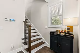 516 Guess St, Greenville, SC 29605 - Photo 8