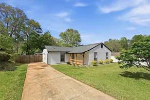 602 Sumter St, Greenville, SC 29617 - Photo 1