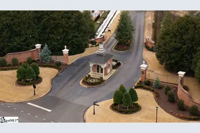 106 Kenton Court, Simpsonville, SC 28681 - Photo 2