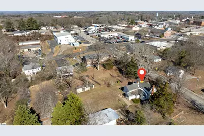 312 S Catherine Street, Pickens, SC 29671 - Photo 8