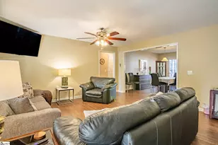 84/86 Benson Rd, Travelers Rest, SC 29690 - Photo 8