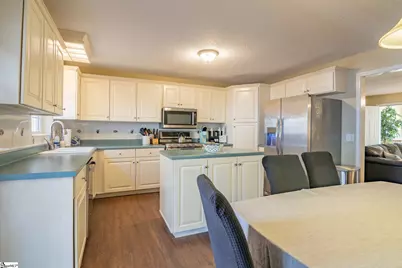 84/86 Benson Road, Travelers Rest, SC 29690 - Photo 10