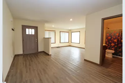 141 Burton Drive, Chesnee, SC 29323 - Photo 4