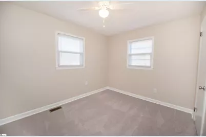 106 Cloverdale Drive, Boiling Springs, SC 29316 - Photo 24