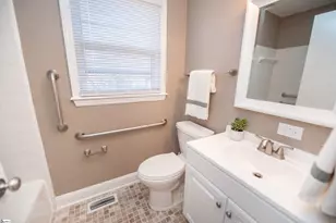 106 Cloverdale Dr, Boiling Springs, SC 29316 - Photo 26