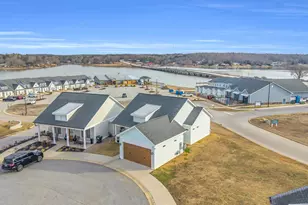 103 Cottage Ln, Greenwood, SC 29649 - Photo 2