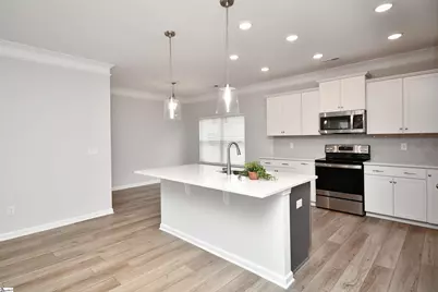 617 Columbus Circle, Simpsonville, SC 29680 - Photo 8