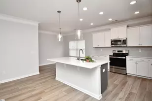 617 Columbus Cir, Simpsonville, SC 29680 - Photo 8