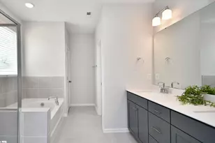 617 Columbus Cir, Simpsonville, SC 29680 - Photo 18