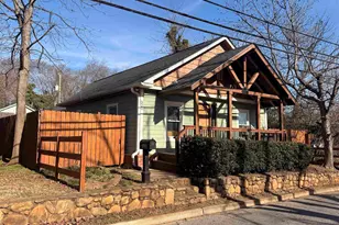 320 Ackley Rd, Greenville, SC 29607 - Photo 2