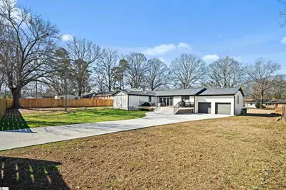 204 Woodfield Avenue, Fountain Inn, SC 29644 - Photo 36