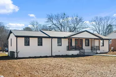 204 Woodfield Avenue, Fountain Inn, SC 29644 - Photo 2