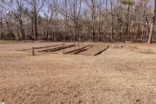 101 Callaham Dr, Belton, SC 29627 - Photo 8