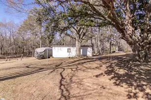 101 Callaham Dr, Belton, SC 29627 - Photo 6