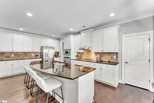 31 Laurelhart Ln, Simpsonville, SC 29681 - Photo 12