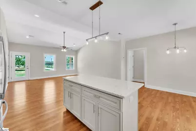 5138 N Old Laurens Road, Gray Court, SC 29645 - Photo 6