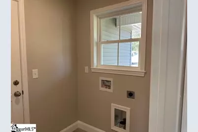 210 E Greenwood Street, Landrum, SC 29356 - Photo 20