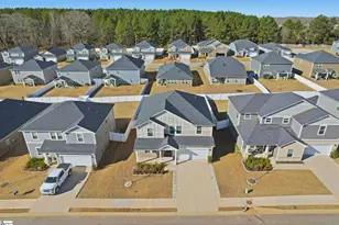 813 Elgon Walk Dr, Fountain Inn, SC 29644 - Photo 32