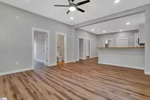 402 Elm St, Gaffney, SC 29340 - Photo 6