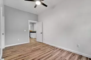 402 Elm St, Gaffney, SC 29340 - Photo 16