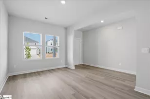 1572 Erindale Dr, Wellford, SC 29385 - Photo 4