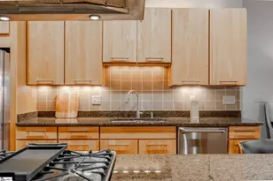 400 E McBee Ave., Greenville, SC 29601 - Photo 14