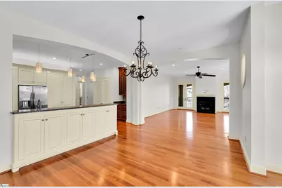 1209 E Washington Street #Unit 401, Greenville, SC 29601 - Photo 10