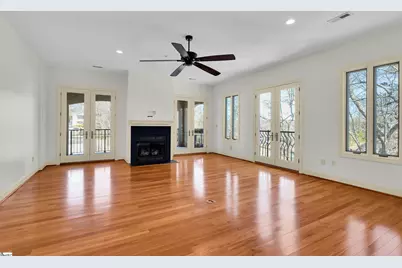 1209 E Washington Street #Unit 401, Greenville, SC 29601 - Photo 6
